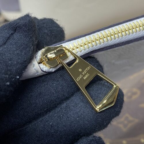 Alternative view of LV LV Bundle White