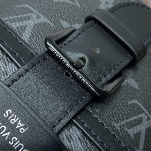 Alternative view of LV Saumur Shoulder Bag