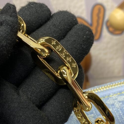 Alternative view of LV Coussin Denim