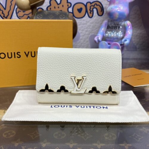 Loius Vuitton Capucines Compact Wallet White