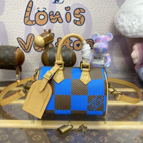 LV Speedy 18 Blue Grid
