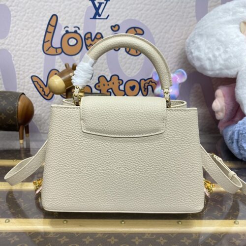 Alternative view of Loius Vuitton Capucines Beige
