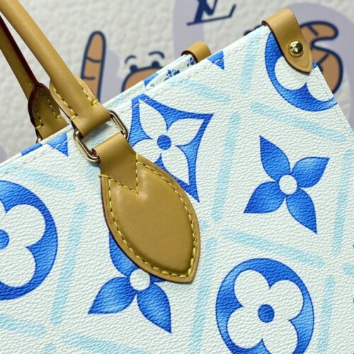 Alternative view of LV OnTheGo Blue