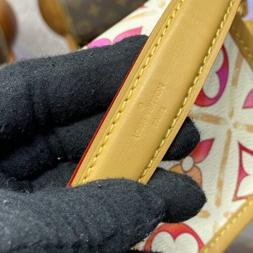 Alternative view of LV Nano Diane Orange