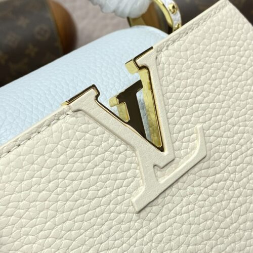 Alternative view of Loius Vuitton Capucines Beige Blue