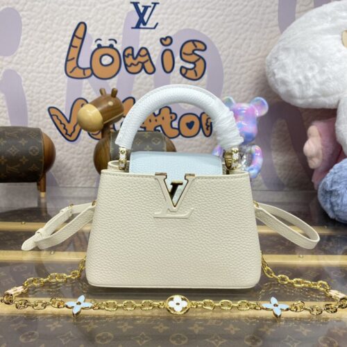 Loius Vuitton Capucines Beige Blue