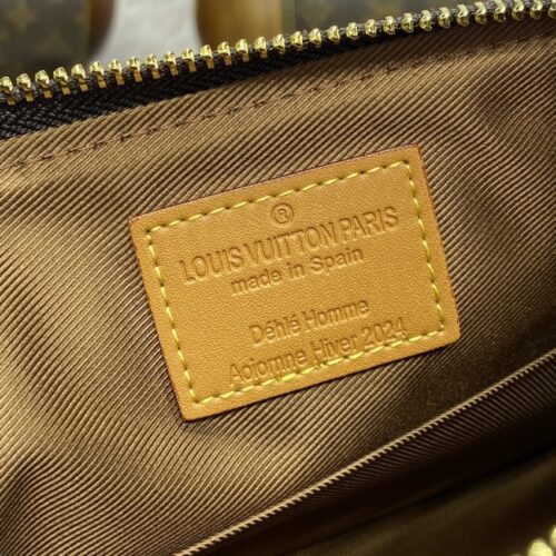 Alternative view of LV Pochette Accessoires Bag