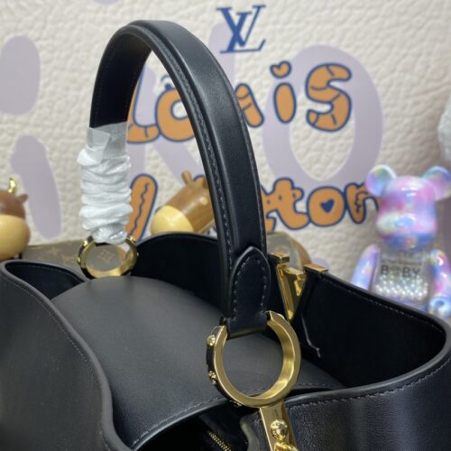 Alternative view of Loius Vuitton Capucines Large Black Full
