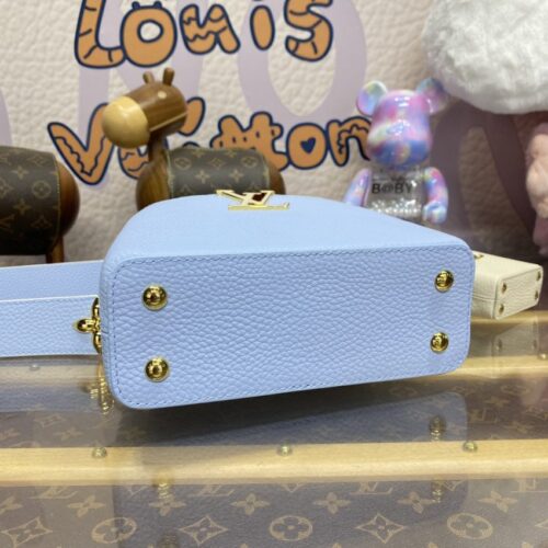 Alternative view of Loius Vuitton Capucines Light Blue