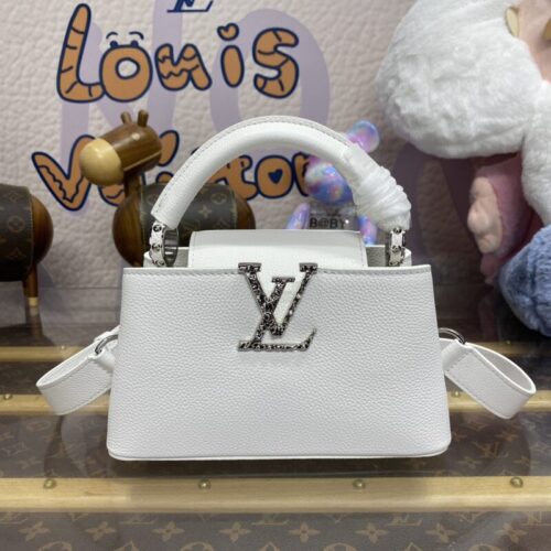 Loius Vuitton Capucines East West White