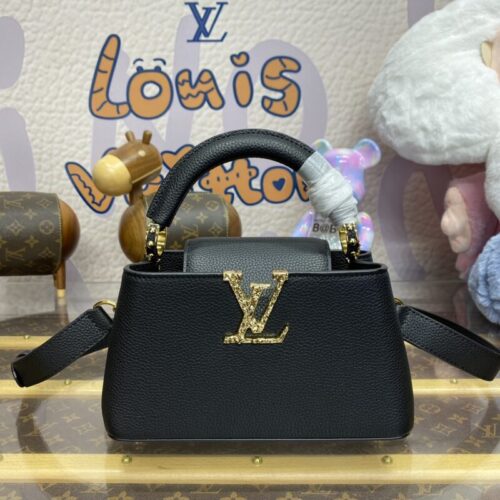 Loius Vuitton Capucines East West Black