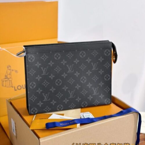 LV Pochette Voyage Black
