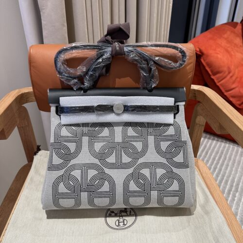 Hermes Herbag 31cm Circuit Black