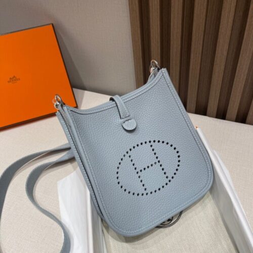Hermes  Evelyne II TPM Linen BLue