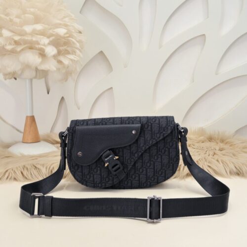 Dior Saddle Messenger  Black Classic