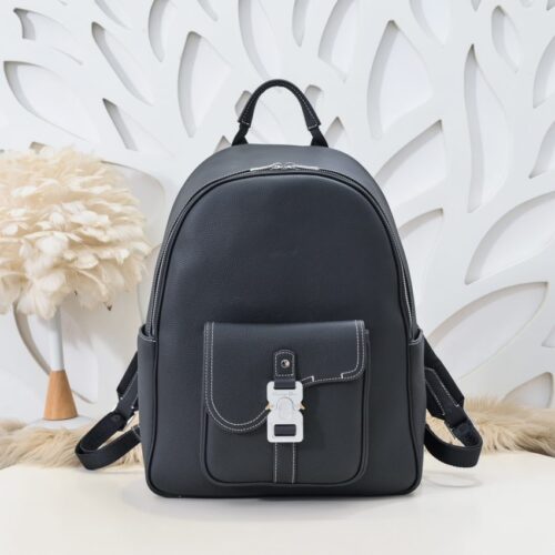 Dior Saddle Zip Backpack Black Grained Calfskin