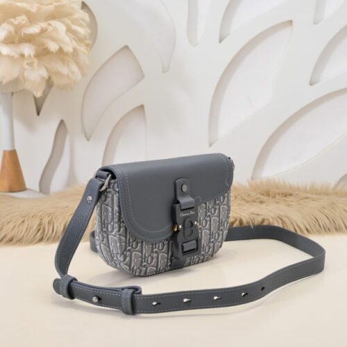 Alternative view of Dior Saddle Messenger Bag Oblique Grey