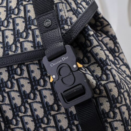 Alternative view of DIOR Hit The Road White