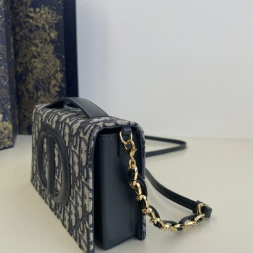 Alternative view of Dior Signature CD Square