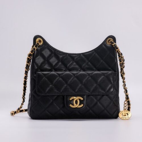 CHANEL Hobo Medium Black