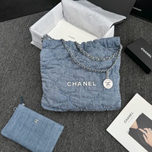 CHANEL 22 Small Handbag  Denim