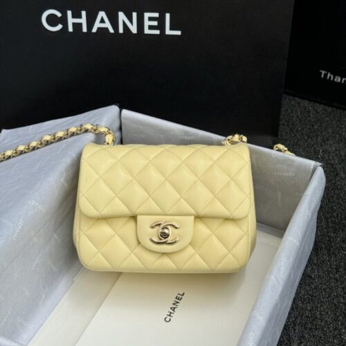 CHANEL Classic Flap 17cm Yellow