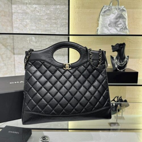 CHANEL 31Bag Large Black