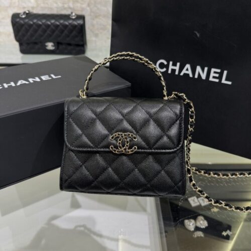 CHANEL 23k Kelly Handle